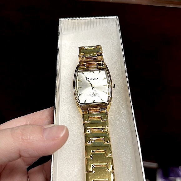 BRAND NEW: MEN’S LUXE GOLD “STRADA” LINKED FASHION WATCH - Picture 3 of 16